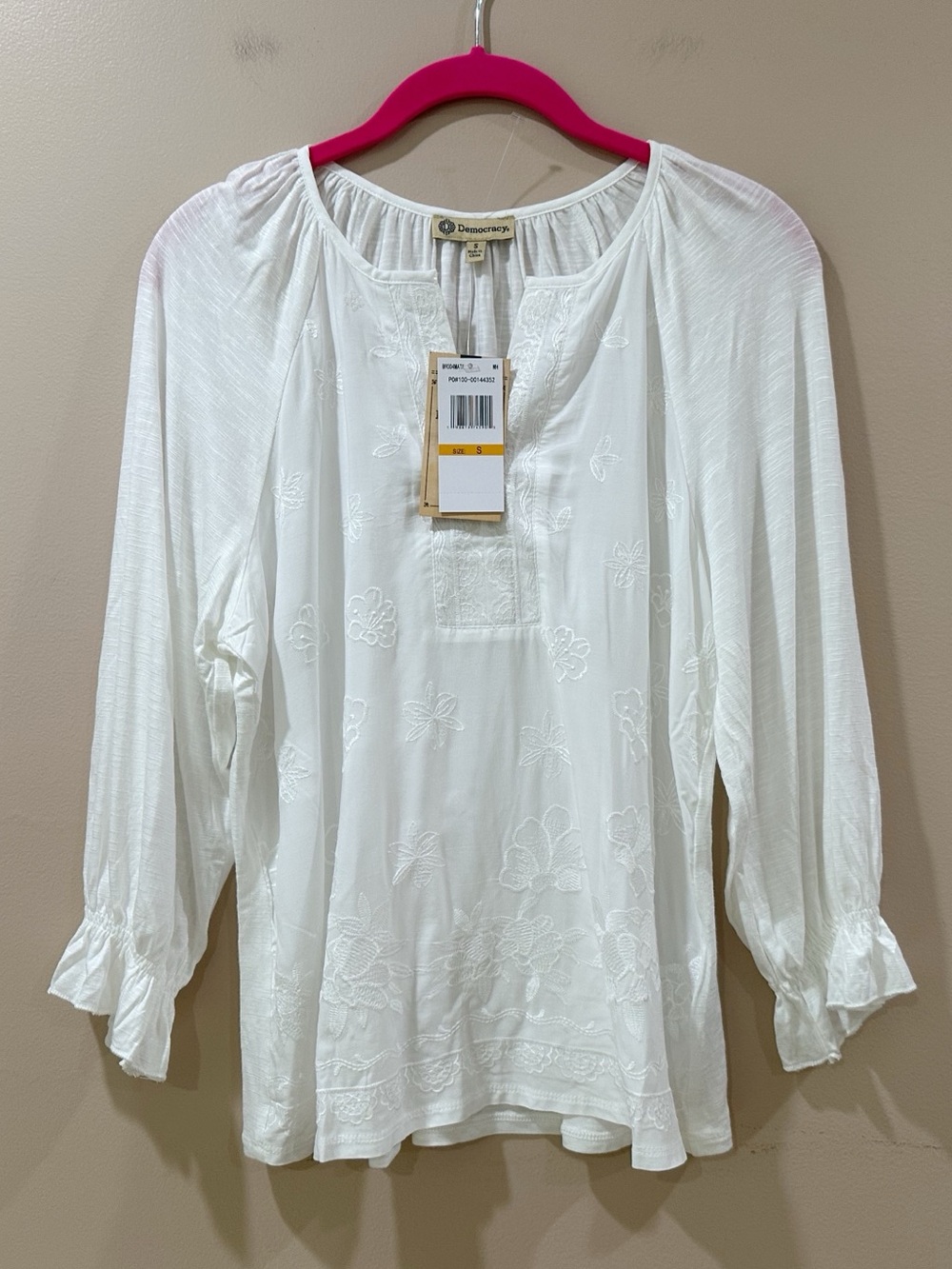 NWT Democracy Embroidered Peasant Blouse Top White  3/4 Sleeve Boho Women’s S